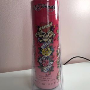 Ed hardy woman perfume